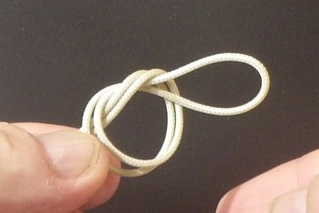 Simple Loop Knot - step 3