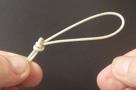 Simple Loop Knot - step 4